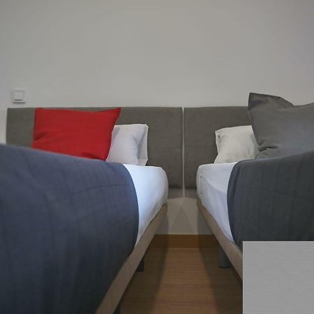Gs Latina Hotel Madrid Bagian luar foto
